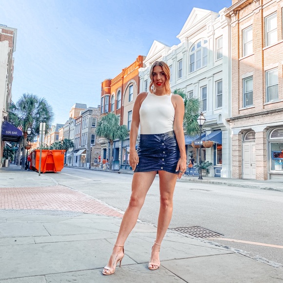 Meet your Posher, Lexy - Picture 1 of 1